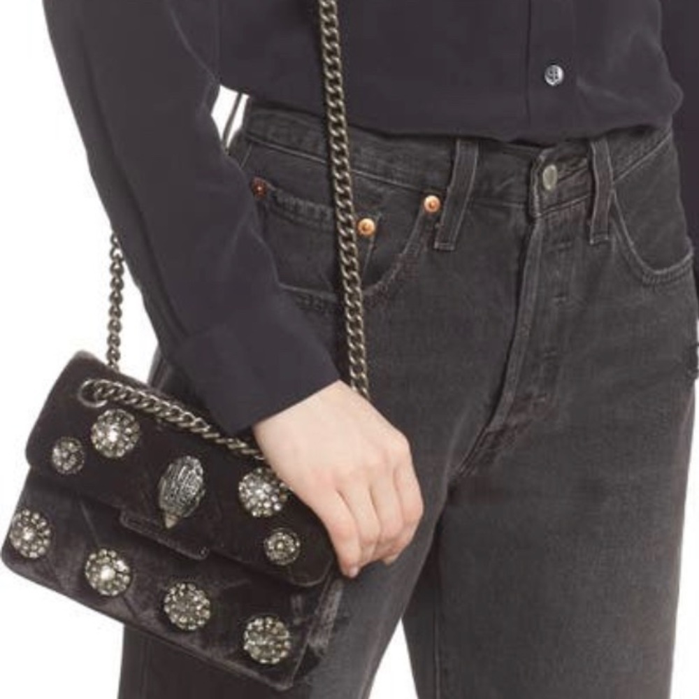 SOLD⛔️Auth.KURT GEIGER LONDON Velvet crystals  chain convert shoulder/Crosb - Picture 11 of 12